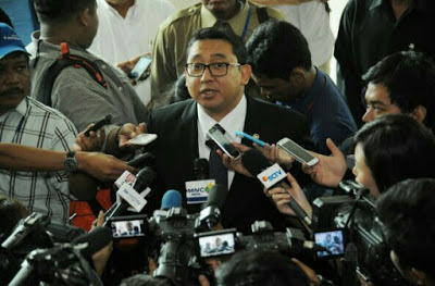 Fadli Zon : Kalau Masyarakat Terus Menerus Diberi Kado Pahit, Jangan Berharap Perekonomian Kita Akan Membaik