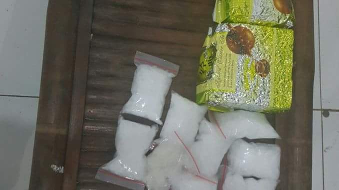 POLDA SUMUT TANGKAP PEMILIK 3 KG SABU YANG DISIMPAN DI KASUR