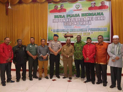 Gubernur Papua Barat Hadiri Buka Bersama Ikatan Keluarga Kei (IKK)