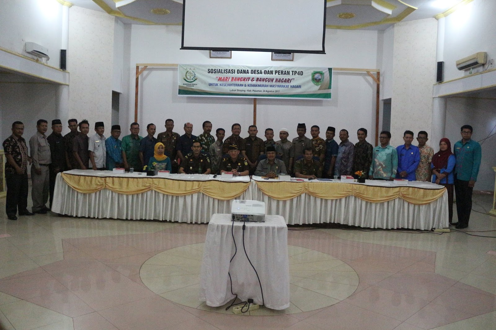 Kejari Pasaman Laksanakan  Sosialisasi Dana Desa Dan Peran TP 4D