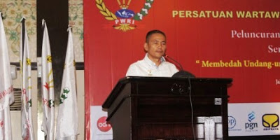 Pejabat Negara Jangan Coba-Coba Halangi Tugas Wartawan