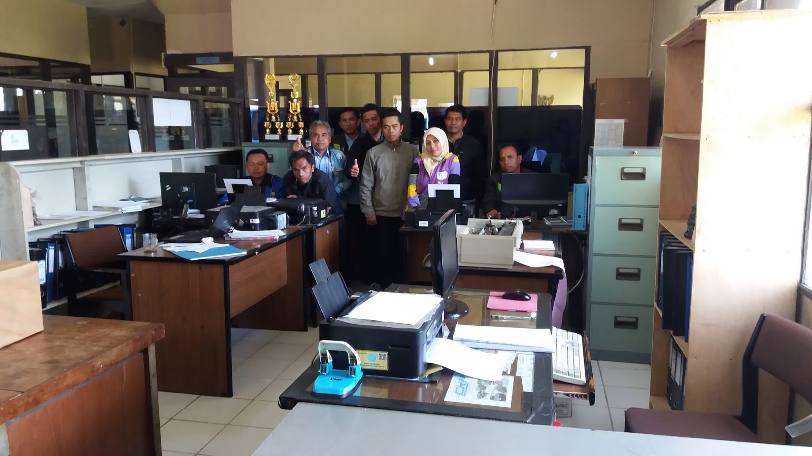 Bekerja Tapi Stres Atau Menjadi Pengangguran Tapi Sehat, Mau Pilih Yang Mana?
