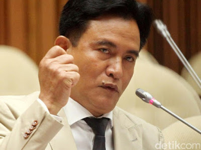 Yusril: Tak Ada Unsur Pidana di Dakwaan Buni Yani