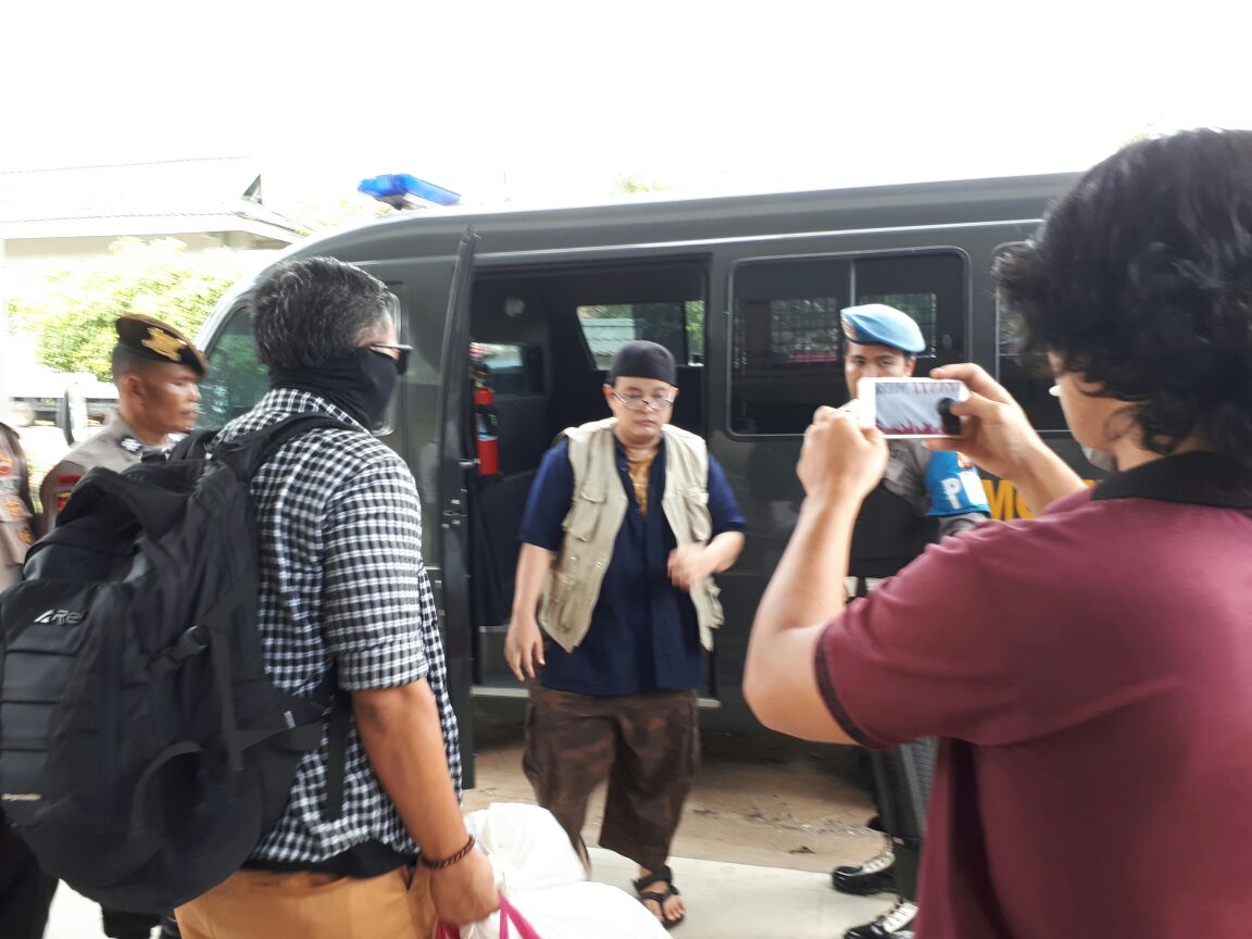 Terpidana Kasus Terorisme Bom Thamrin, Dipindahkan Kelapas Kelas II B Kabupaten Ketapang Propinsi Kalimantan Barat.