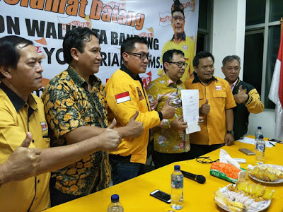 Akhirnya DPP Partai Hanura Resmi Dukung Yossi Irianto Maju Di Pilwalkot Bandung