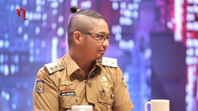 Gaya Rambut Sang Wakil Walikota Palu Yang Dianggap Nyeleneh