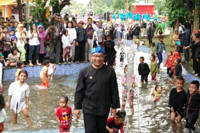Taman Terpanjang di Bandung Senilai 25 Milyar Diresmikan