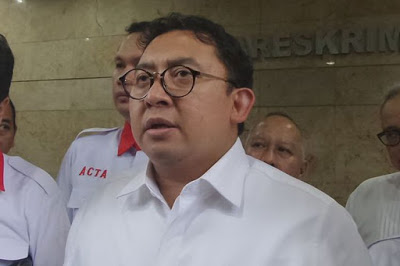 Fadli Zon Laporkan Ananda Sukarlan Terkait Berita Hoax
