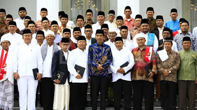 Pertemuan Presiden Jokowi Dengan PA 212 Untuk Cairkan Suasana