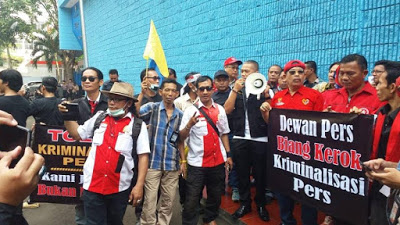 Dr. Suriyanto PD, SH, MH, M.Kn: “Pengurus Dewan Pers Banci !!!”