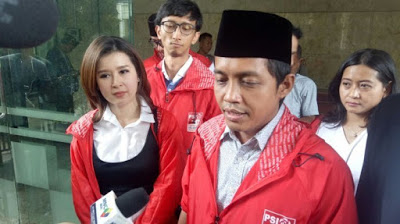Raja Juli Antoni: Visi Gusdurian Sama Dengan Ahokers Soal Kebhinekaan, Prabowo Ke Laut Aja