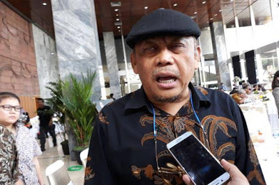 Eggi Sudjana: “Yang Bakar Bendera Banser, Yang Sibuk Menjelaskan Kok Pemerintah  Gitu Lho!”