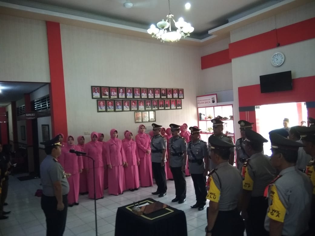 Upaya Penyegaran di Jajaran Polsek, Polres Bangkalan Laksanakan Upacara Sertijab
