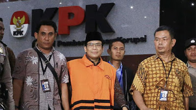 Akhirnya, KPK Menahan Resmi  Wakil Ketua DPR Taufik Kurniawan
