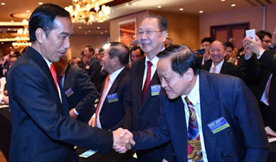 Presiden Jokowi Izinkan Asing Kuasai 100 Persen Saham di 54 Industri