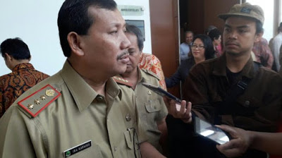 Iwa Kartiwa, Sekda Jabar Jadi Saksi Kasus Suap Meikarta