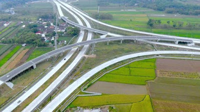 Jalan Tol Itu Untuk Seluruh Rakyat, Bukan Untuk Pengikut Penguasa