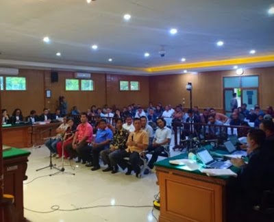 Kesaksian Waras Wasisto,  Beratkan Terdakwa Sekda Non Aktif Iwa Karniwa Terkait Kasus  Meikarta