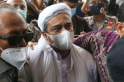 Pengamat: Sikap Prabowo  Tidak Mau Dikaitkan Dengan Habib Rizieq, Ini Alasannya