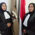 2 Srikandi Pengurus LSM BAKKIN Disumpah Menjadi Advokat
