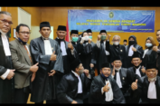 Ketua Pengadilan Tinggi Bandung Lantik 14 Orang Advokat PSP HAMNAS Jabar