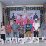 Sambut Bhayangkara Ke-76, Polres Tapteng Gelar Pembagian Bansos